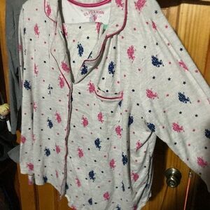 U.S. Polo Assn. Gray Top with Pink and Blue Accents set